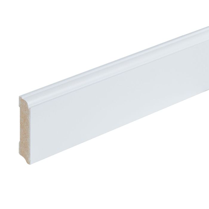 Wit gelakte plint Praag 70x15 2.4mtr

