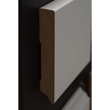 Wit gelakte plint Amsterdam RAL 9010 90x15